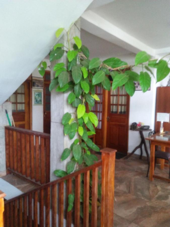 Old Town Hotel Kandy Exterior foto